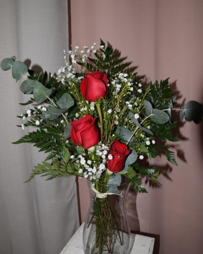 Ramo De 3 Rosas Rojas