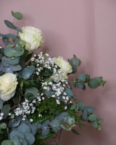 Ramo De 6 Rosas Blancas